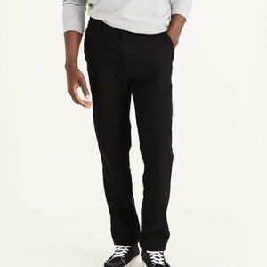 NWOT Dockers Men’s Smart 360 Flex Straight Pants Flat Pockets Size 32 Black